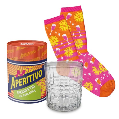 Aperitivo skarpetki ze szklanką.jpg
