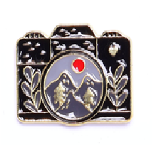 Pin przypinka metalowa do ubrania 15 Aparat