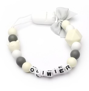 Silikonowa zawieszka z imieniem OLIWIER upominek
