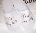 Kapcie ze złotym napisem MAMA PANNY MŁODEJ