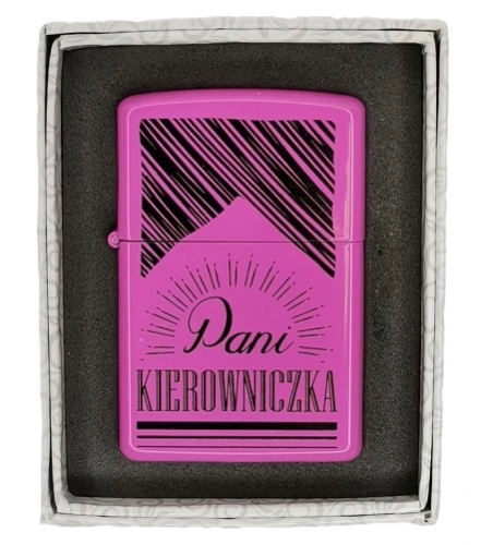 kierowniczka zapalniczka.png