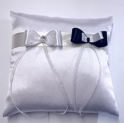 Poduszka pod obrączki